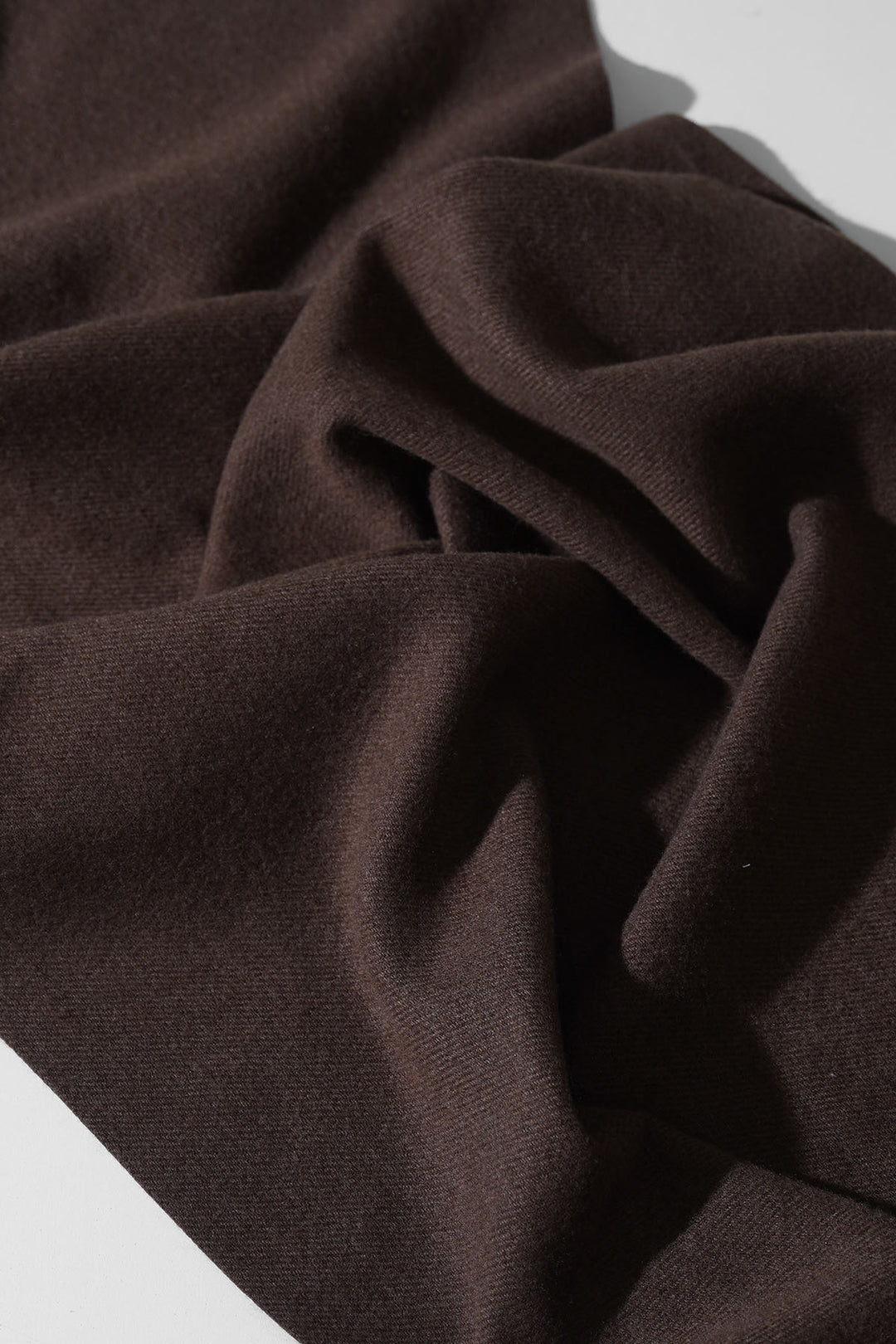 COFFEE PLUSH REVERSIBLE SCARF