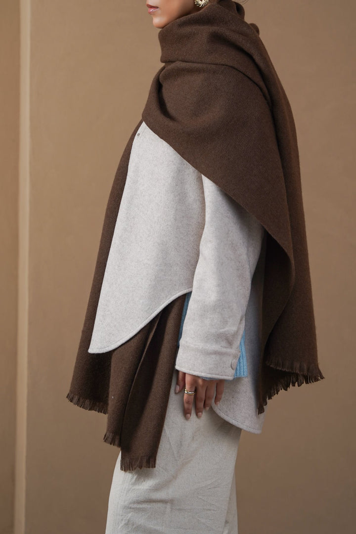 COFFEE PLUSH REVERSIBLE SCARF