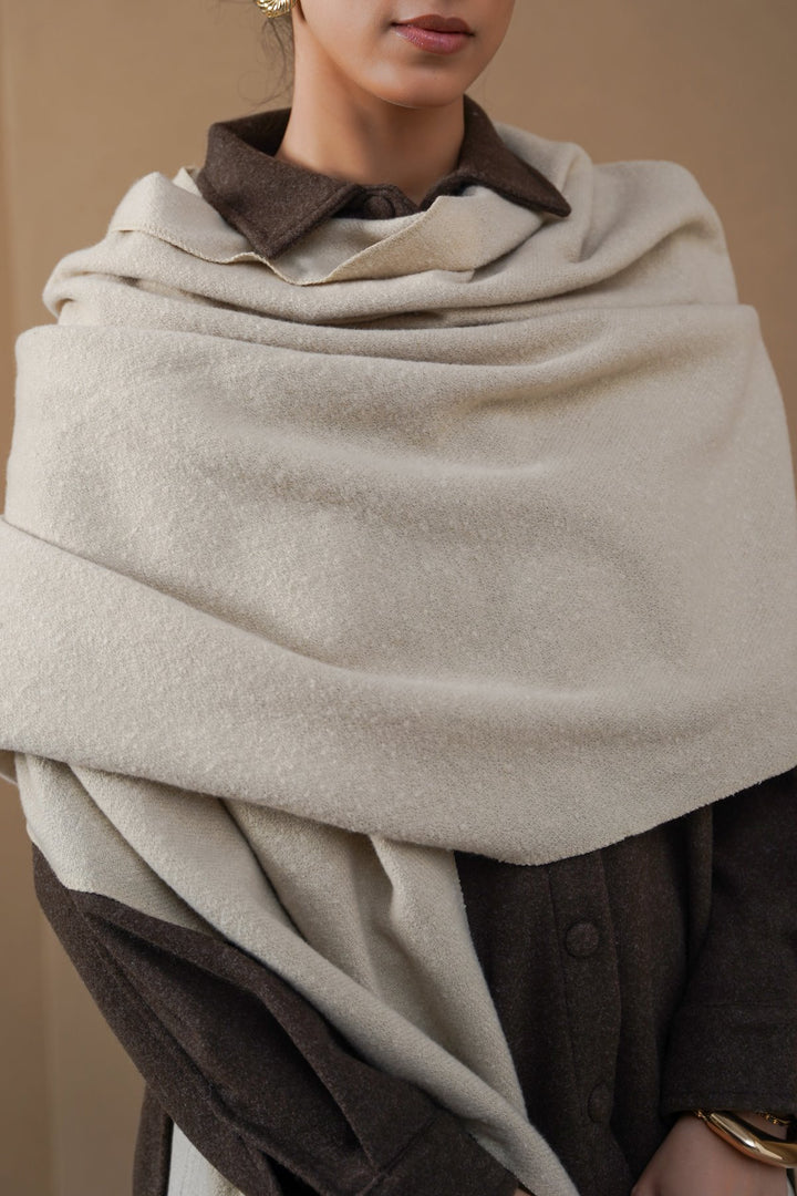 CREAM WINTER ESSENTIAL SCARF