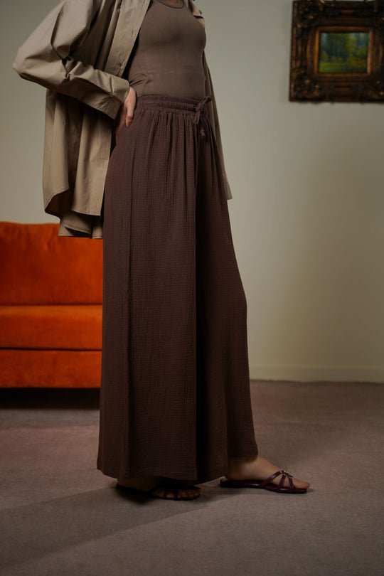 CHOCOLATE MUSLIN WIDE PANTS
