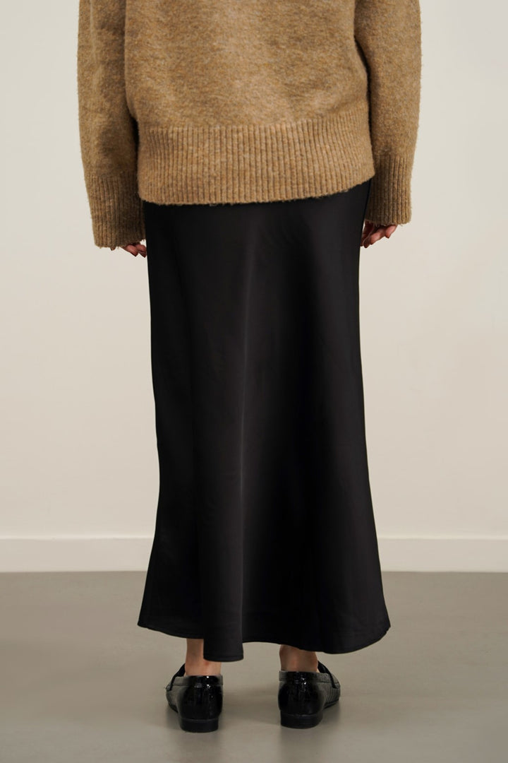 BLACK SATIN LONG SKIRT
