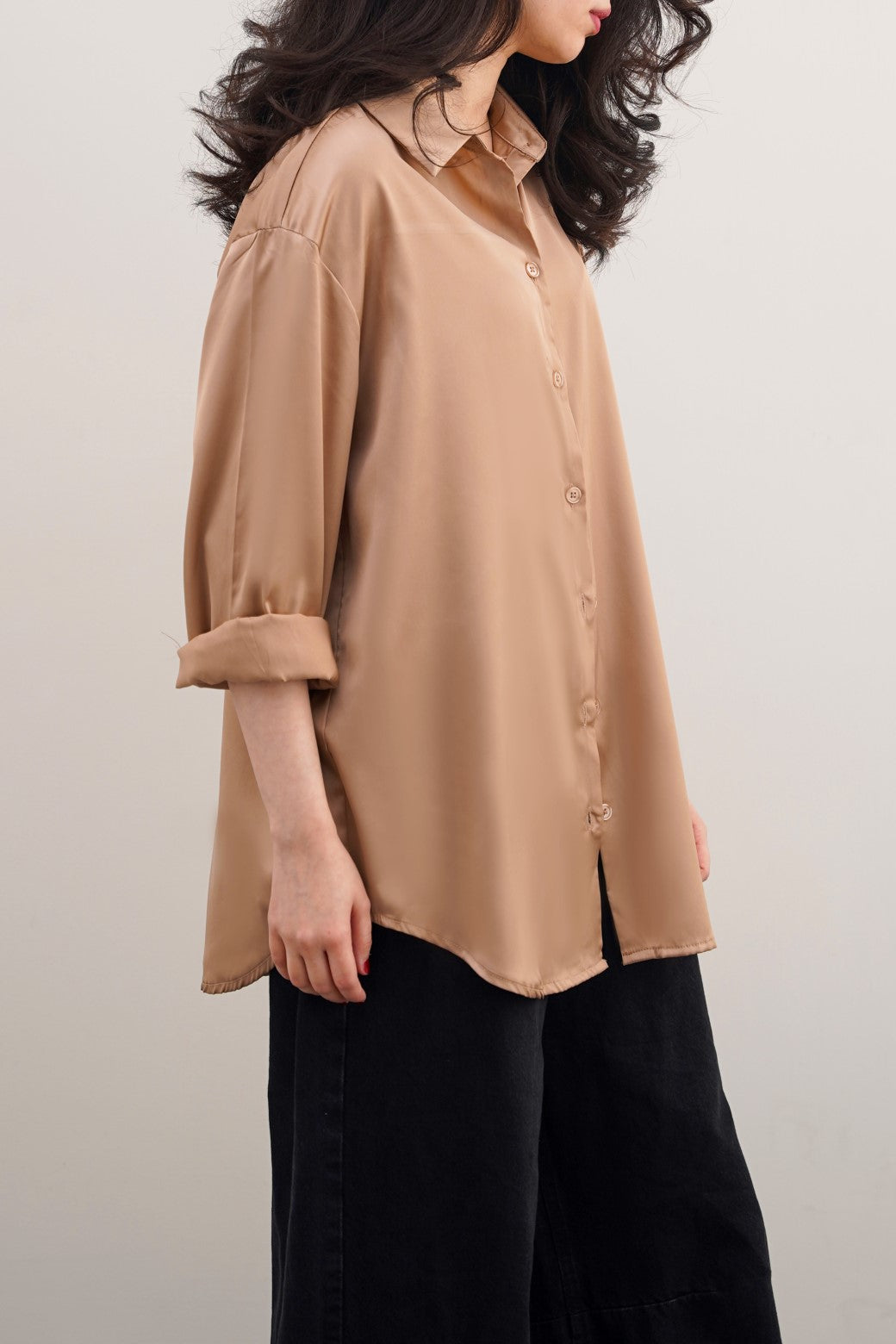 BEIGE BASIC SILK SHIRT