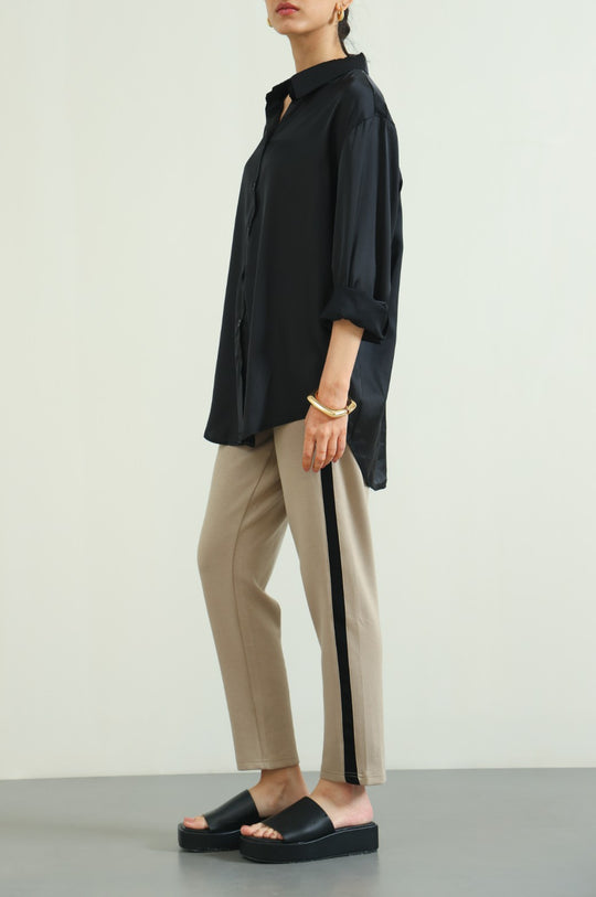 BLACK BASIC SILK SHIRT