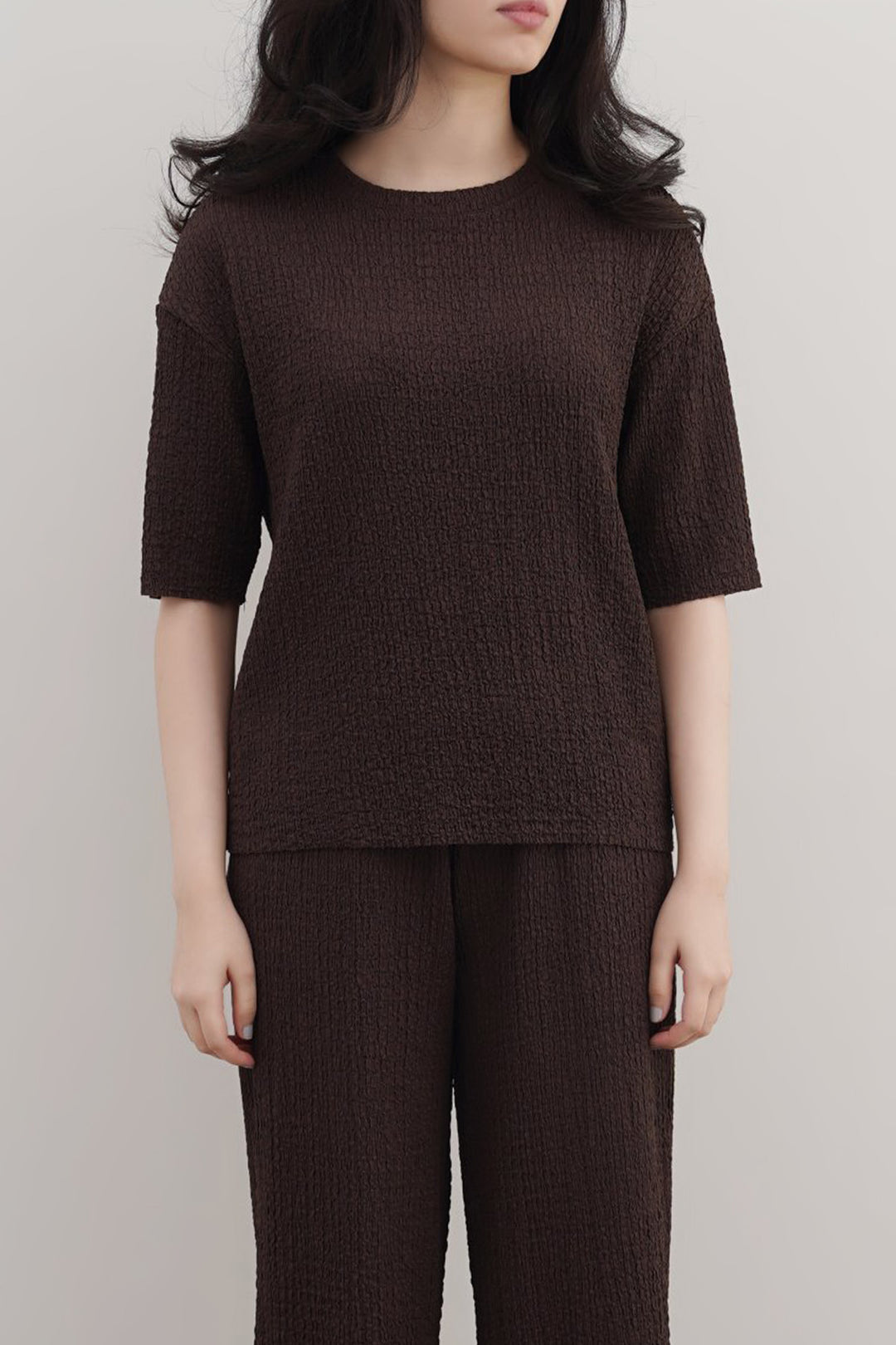 DARK BROWN TEXTURED STRETCHY TOP