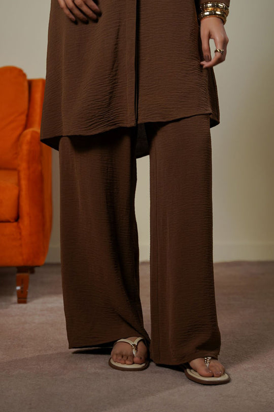 BROWN SLINKY WIDE LEG PANTS