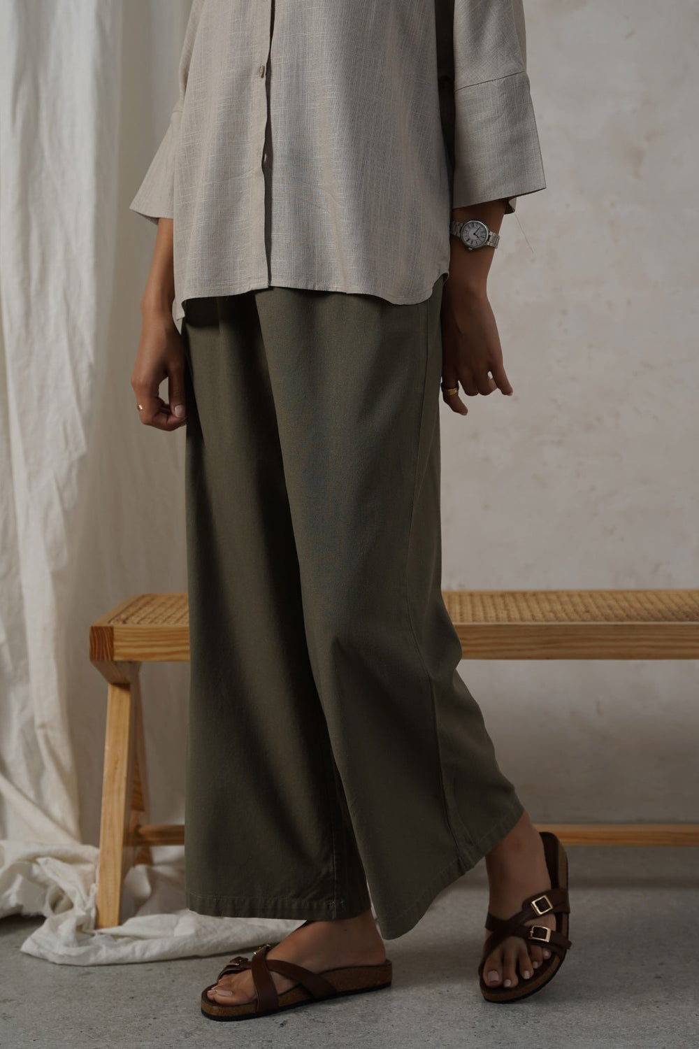 OLIVE LINEN EASY TROUSERS