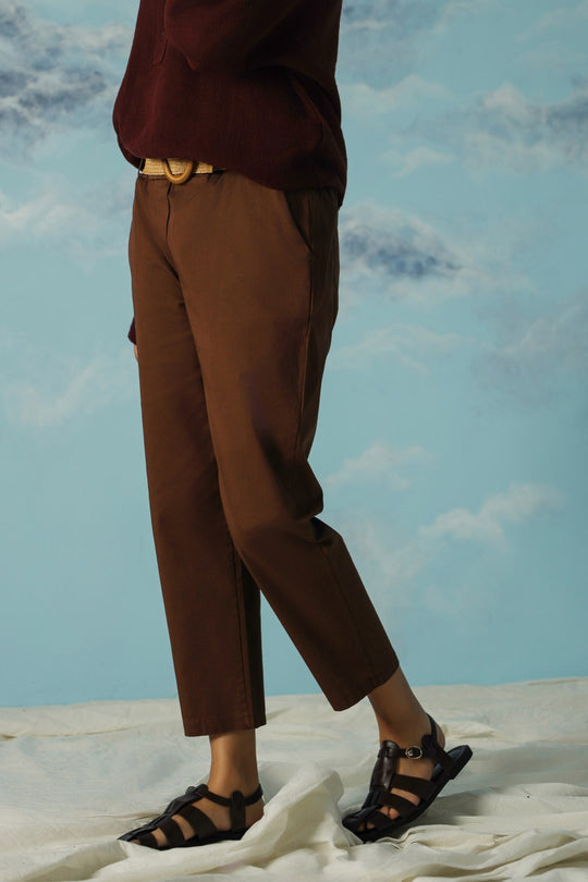 BROWN TAPERED COTTON PANTS WITH BELT