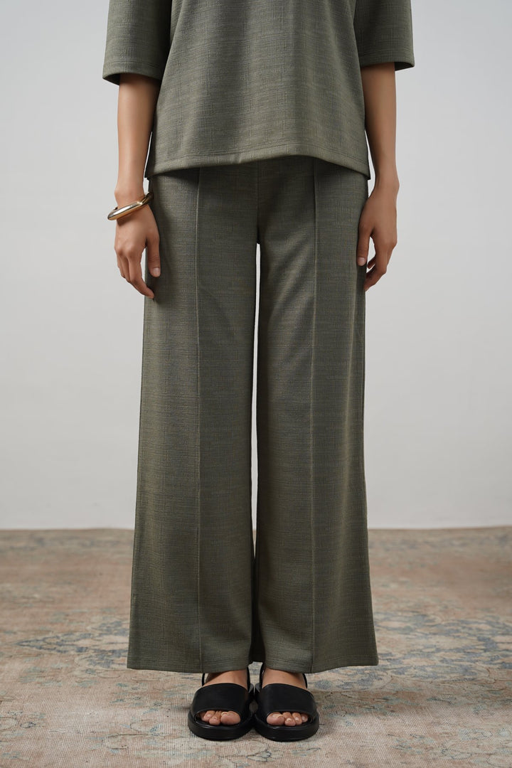 SAGE GREEN STRETCHY PANTS WITH PLEAT