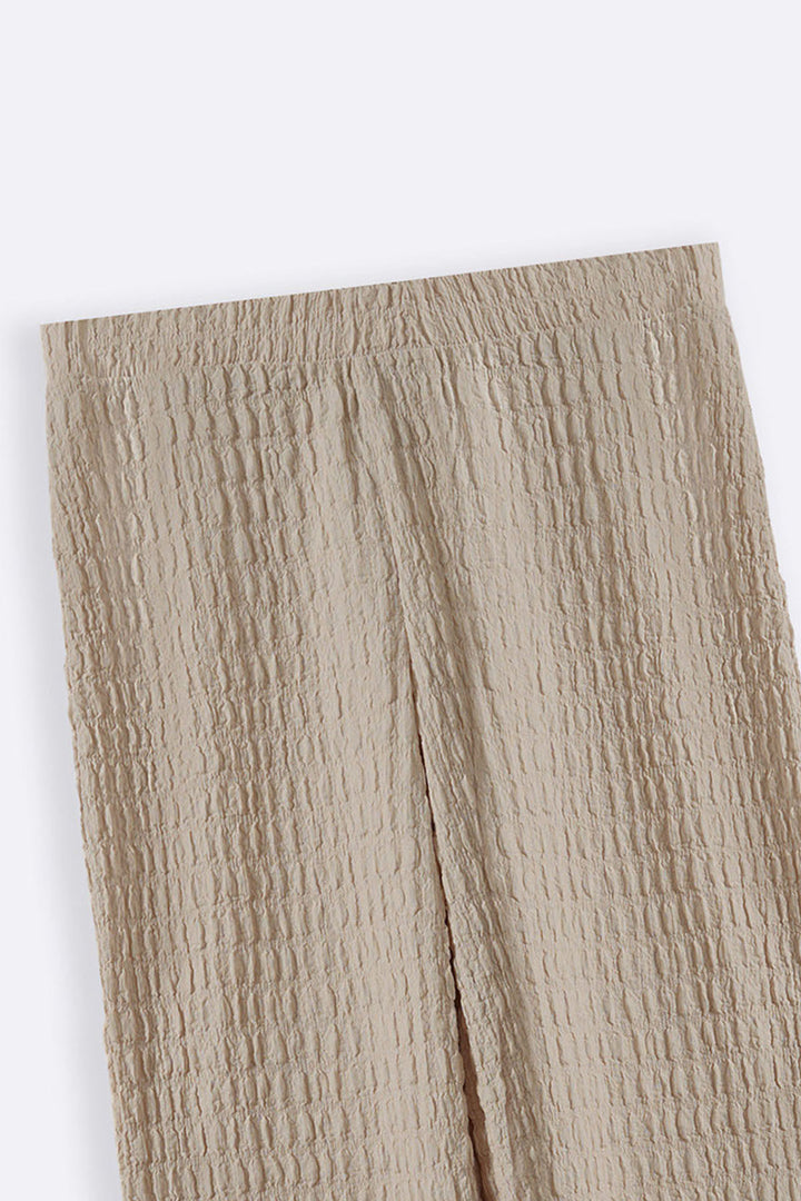 BEIGE BUBBLE CRINKLE PANTS
