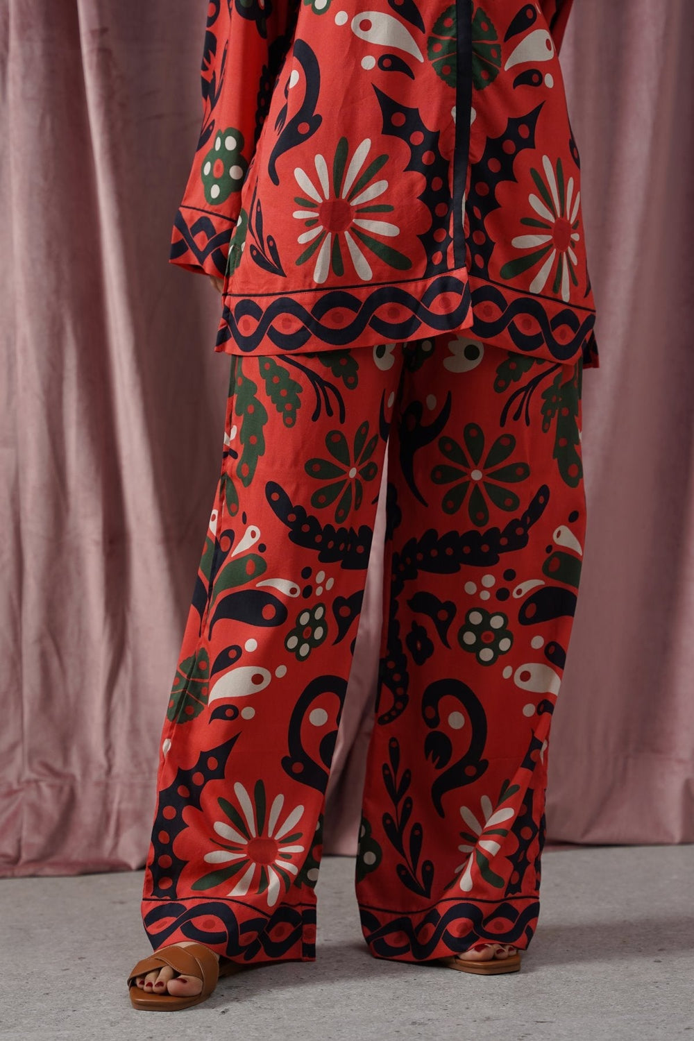 RED CRIMSON PRINTED PANTS