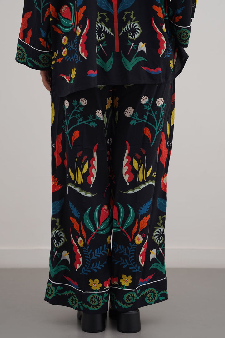 BLACK MAORI FOREST PANTS