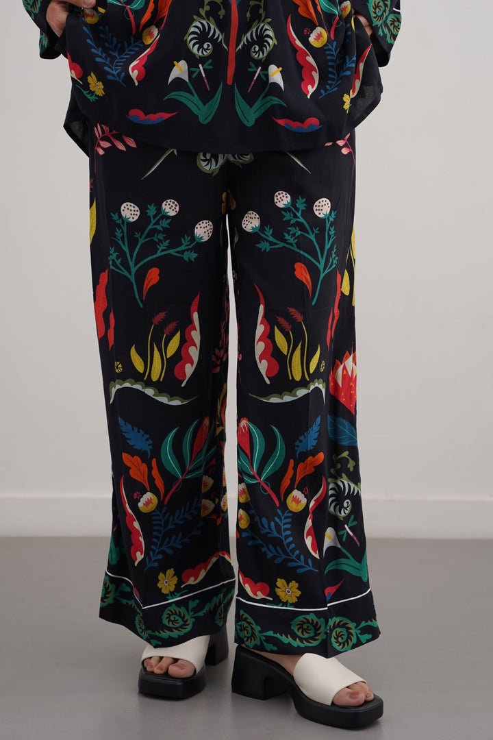 BLACK MAORI FOREST PANTS