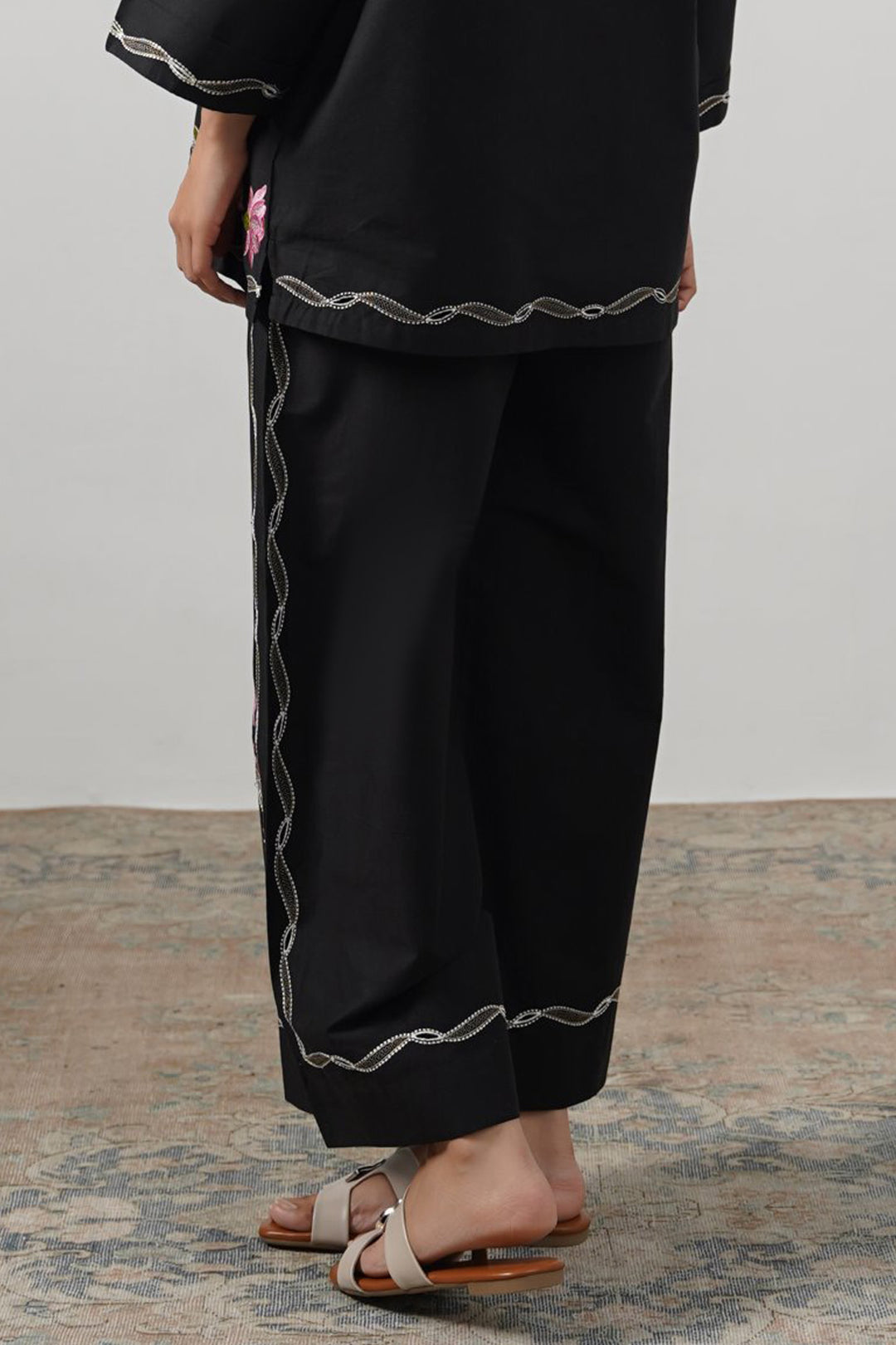 BLACK COSMOS EMBROIDERED PANTS