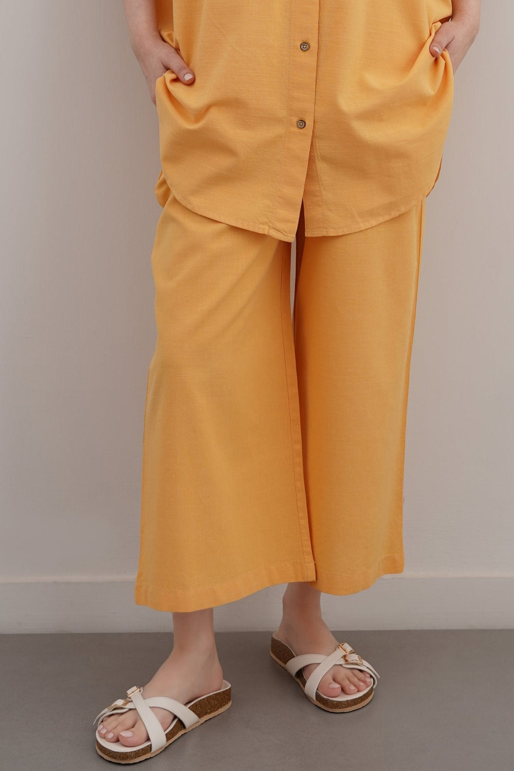YELLOW ESSENTIAL COTTON CULOTTES
