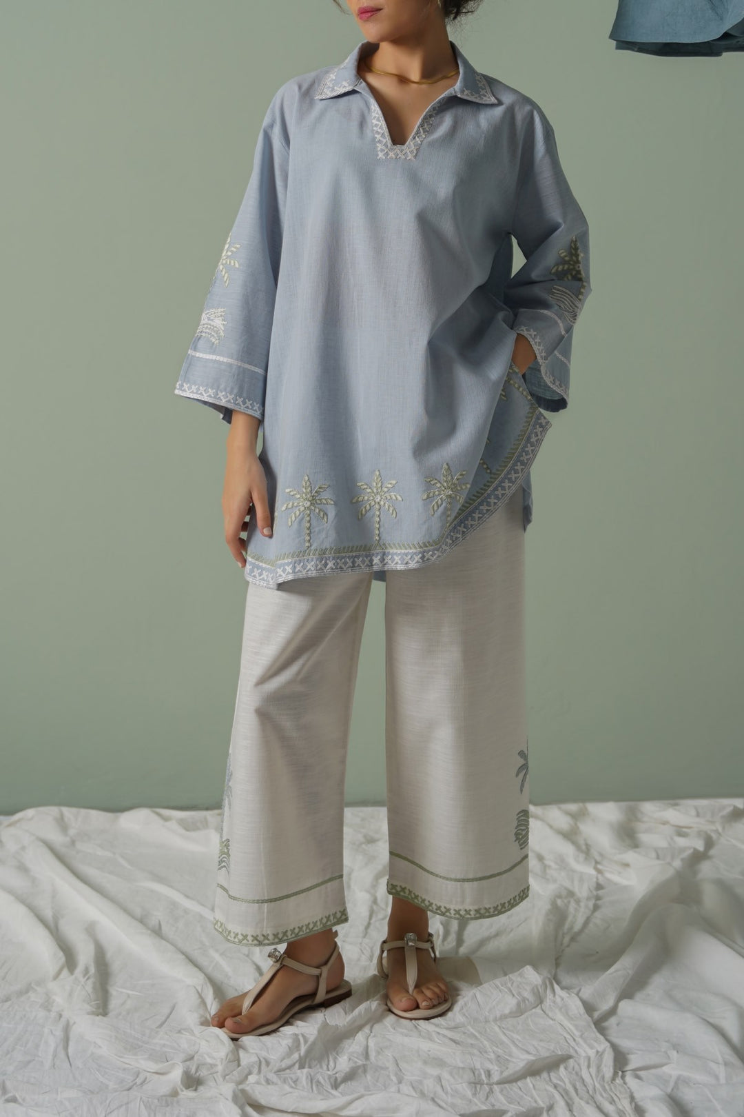 WHITE MORNING IN COLOMBO PANTS