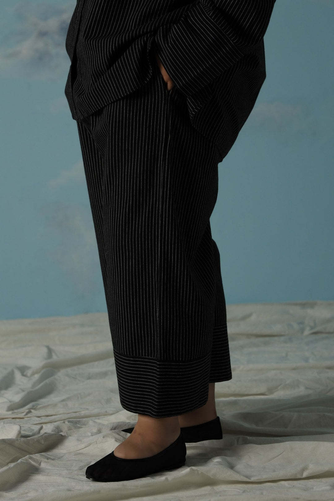 BLACK CURVE STRIPED CULOTTES