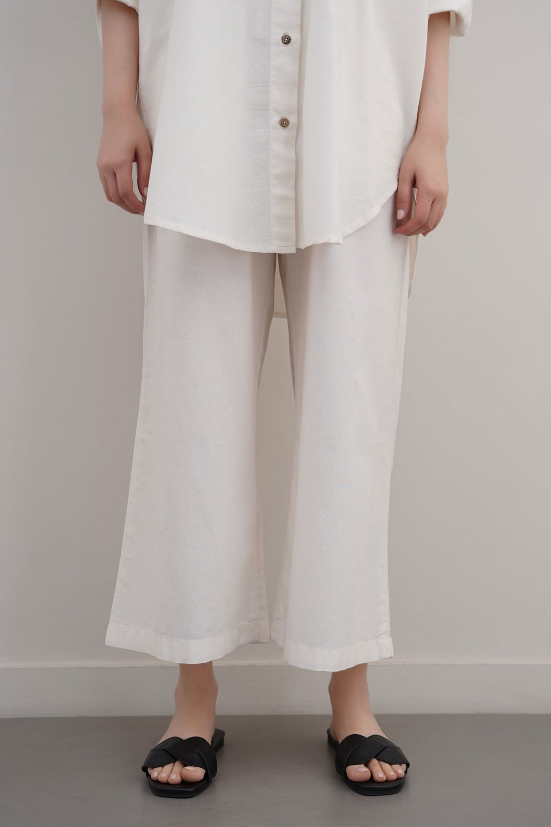 WHITE ESSENTIAL COTTON CULOTTES