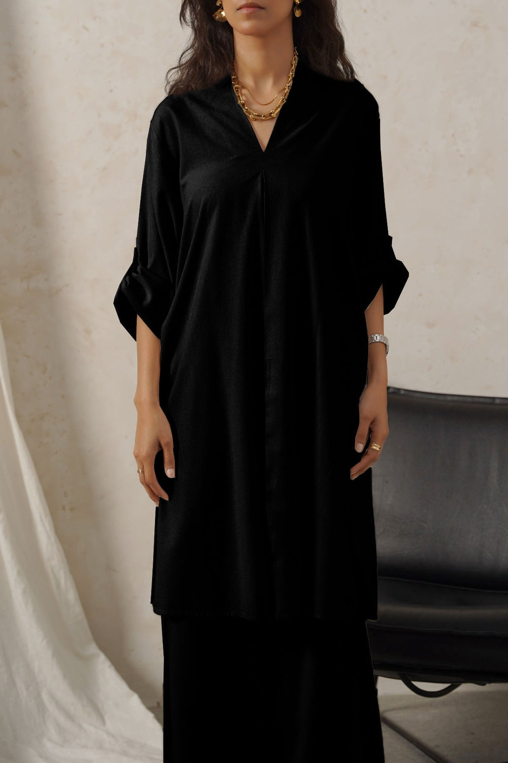 BLACK LINEN MIDI TUNIC