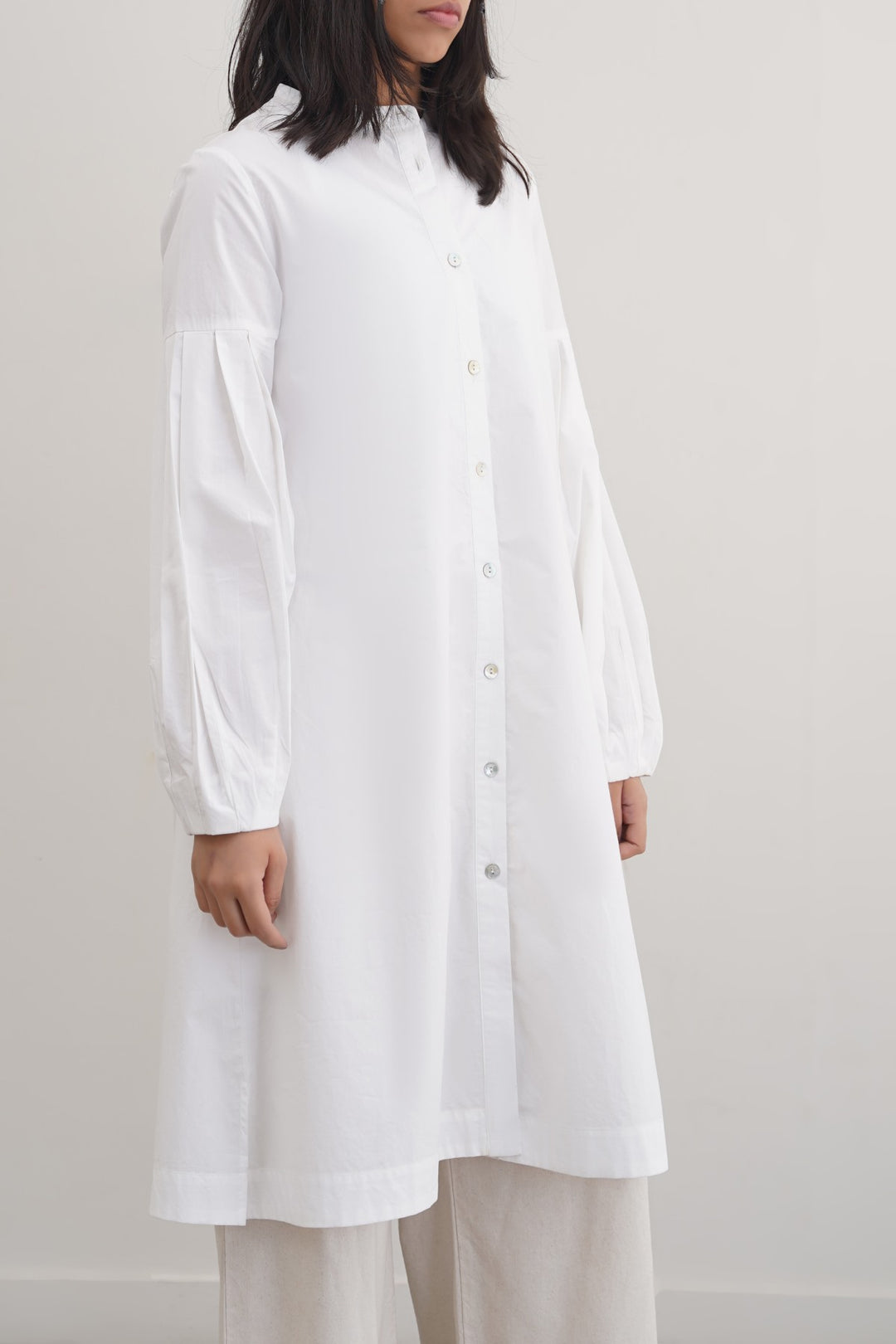 WHITE MINIMALIST TUNIC DRESS