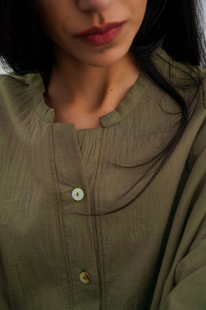 OLIVE FEATHER COTTON BLOUSE