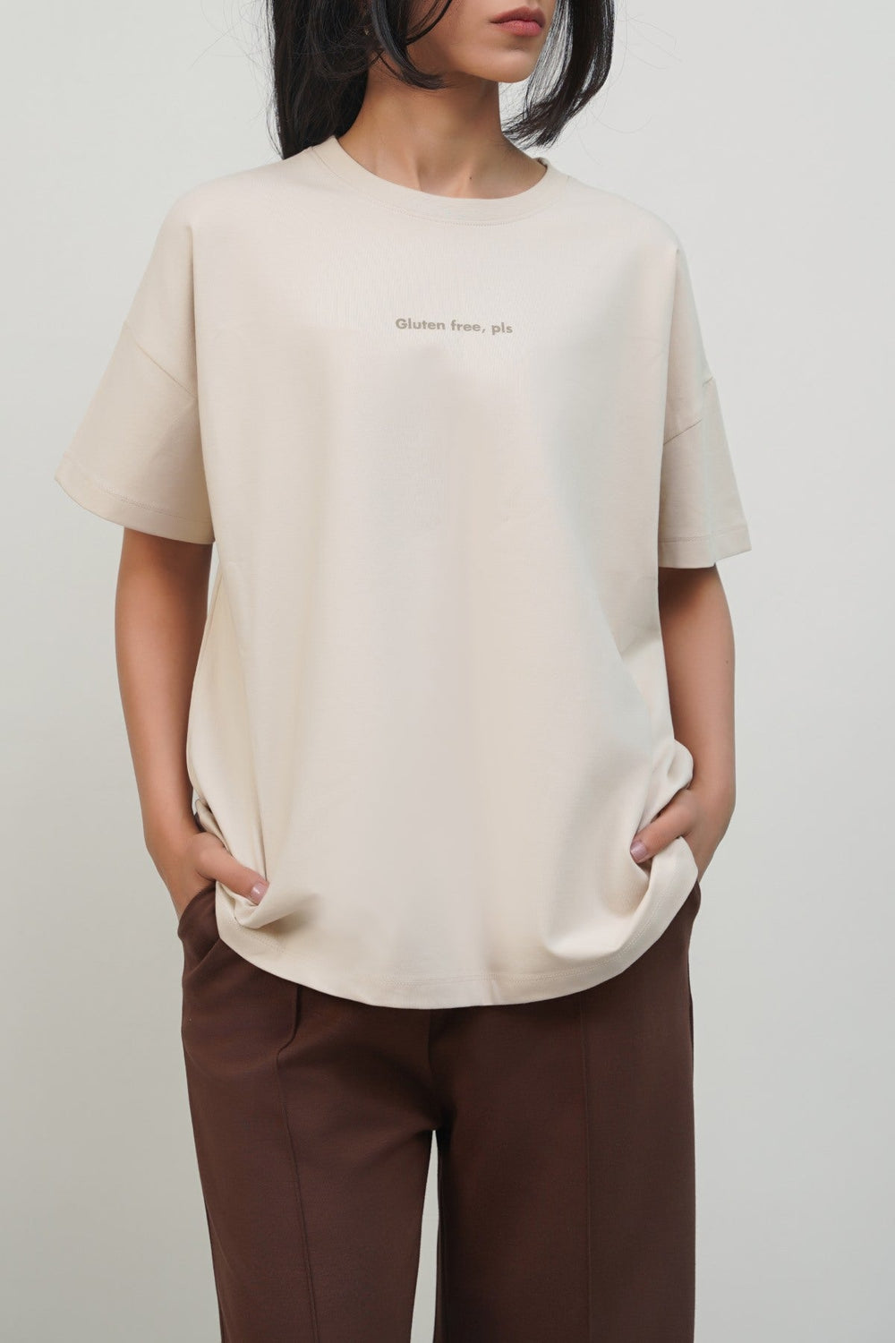 IVORY GLUTEN FREE ,PLS OVERSIZED TEE