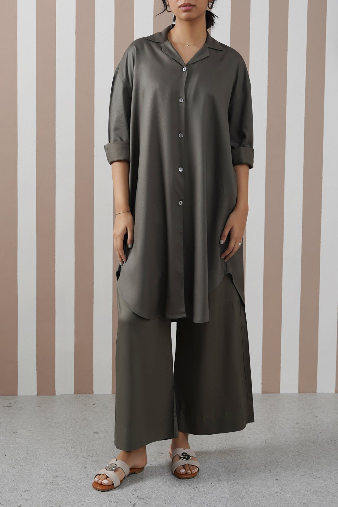OLIVE TWILL BASIC TUNIC