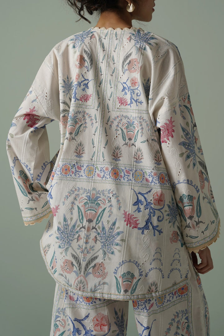 CREAM SUGARLOOP EMBROIDERED TUNIC