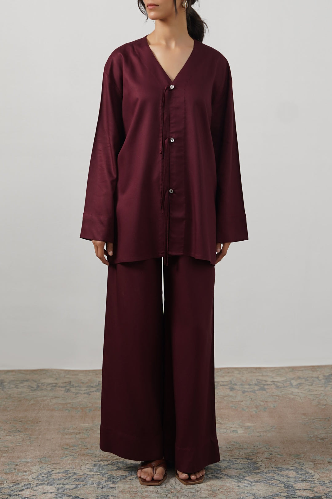BURGUNDY FREESTYLE BOW BLOUSE
