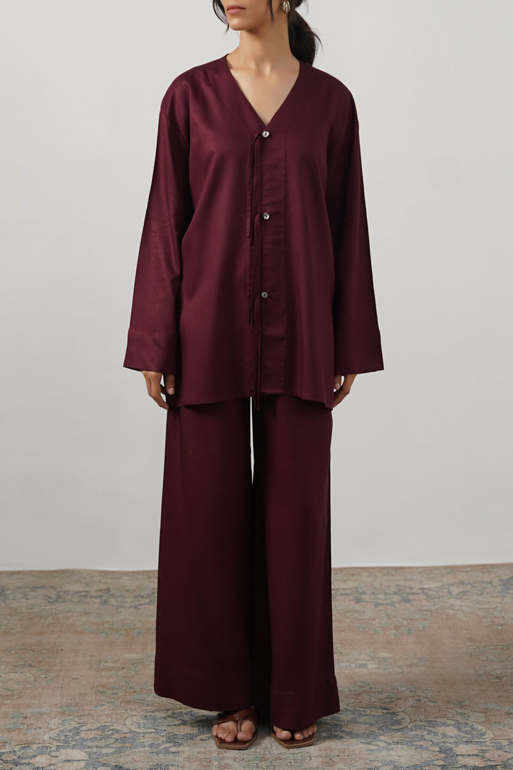 BURGUNDY FREESTYLE BOW BLOUSE
