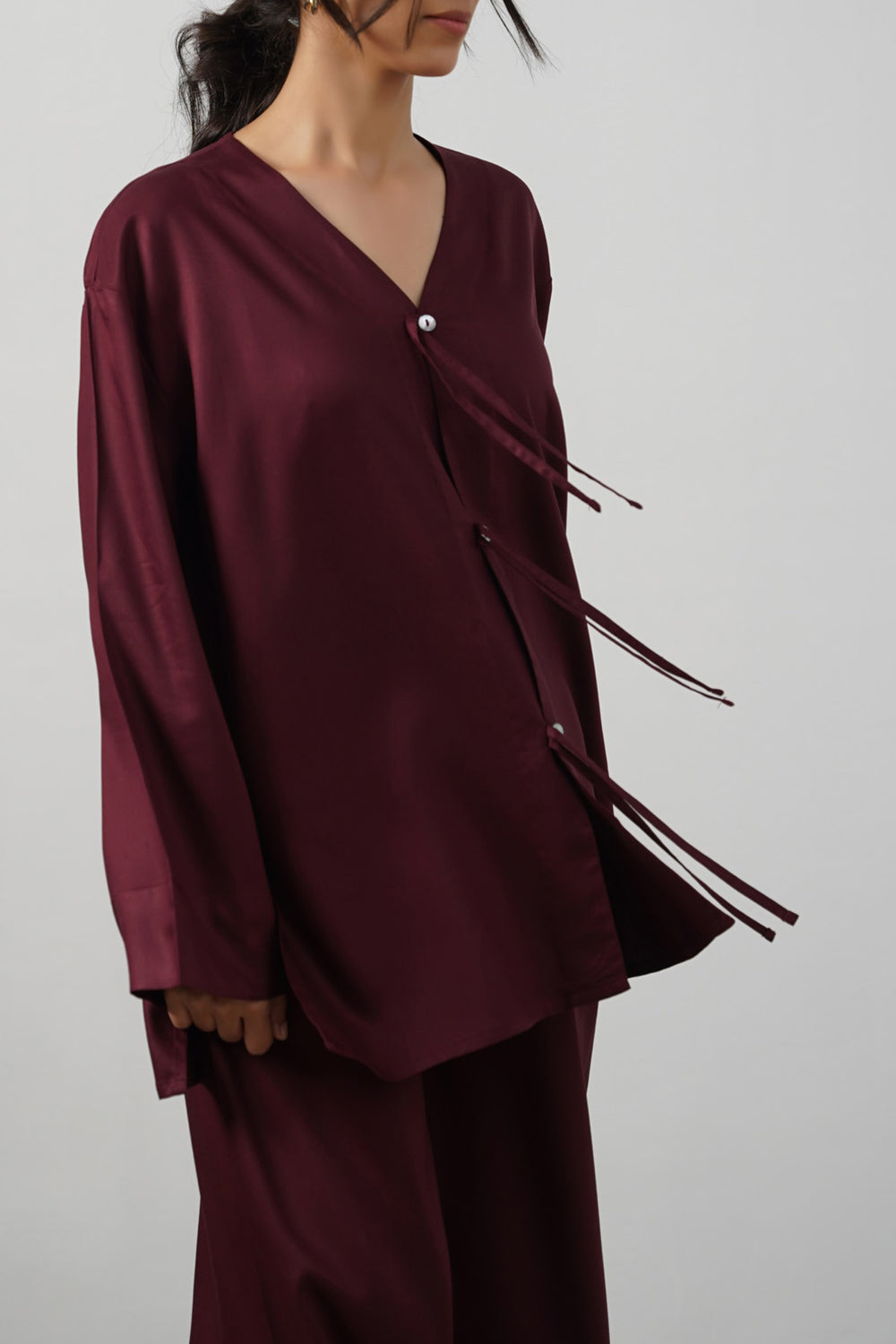 BURGUNDY FREESTYLE BOW BLOUSE