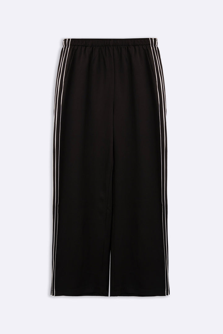 BLACK SPORTS CHIC WIDE PANTS