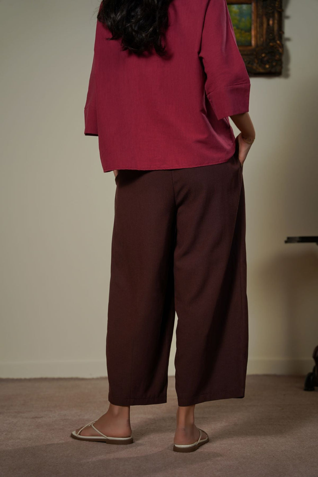 BURGUNDY SLOUCHY PLEATED PANTS