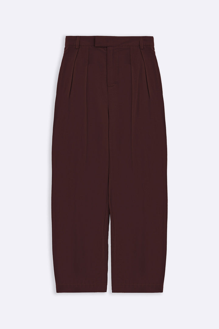 SLOUCHY PLEATED PANTS