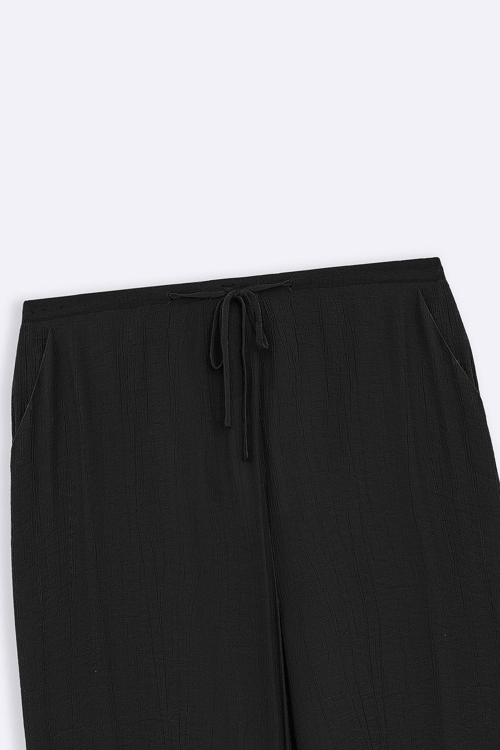 BLACK TEXTURED LONG PANTS