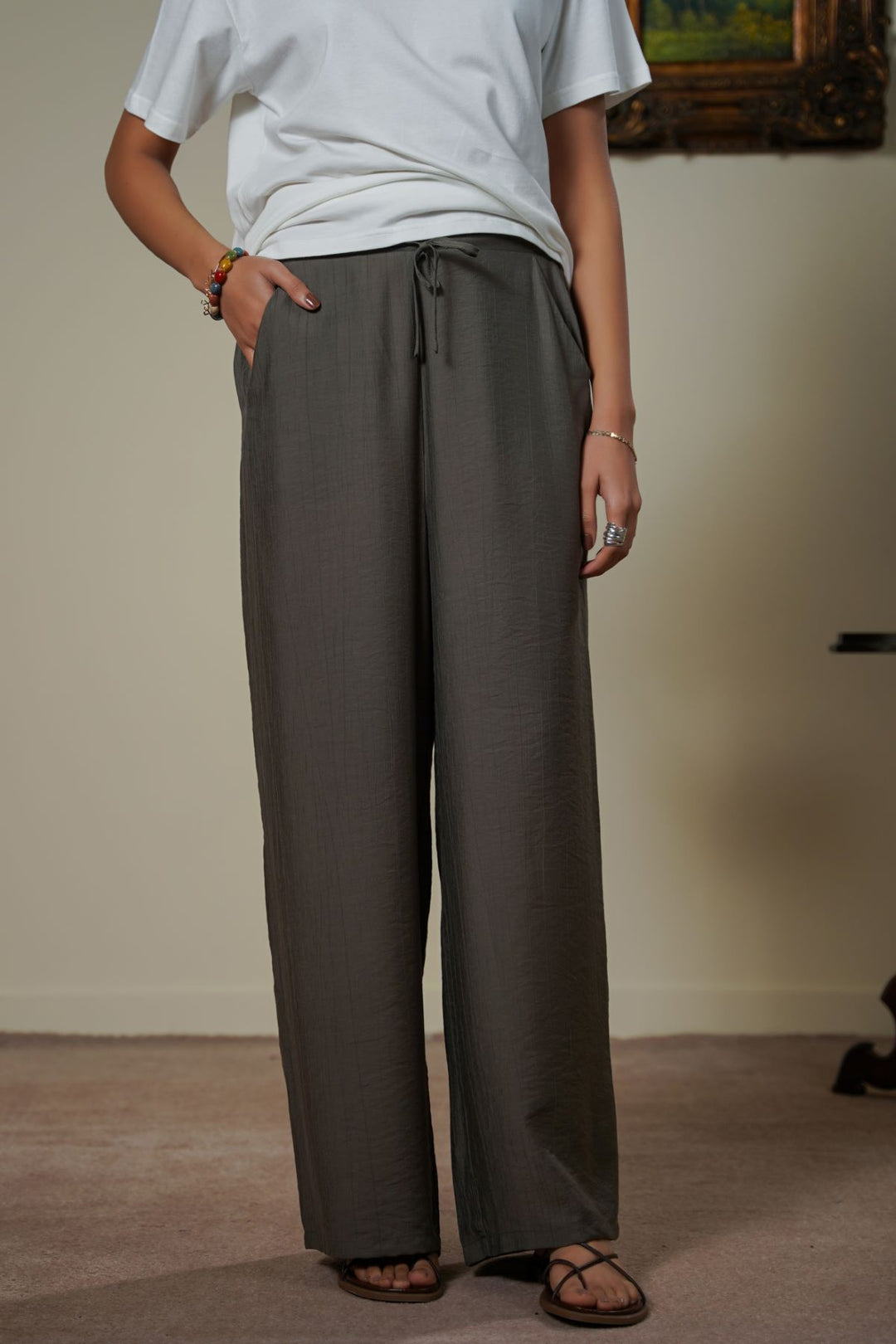 TEXTURED LONG PANTS