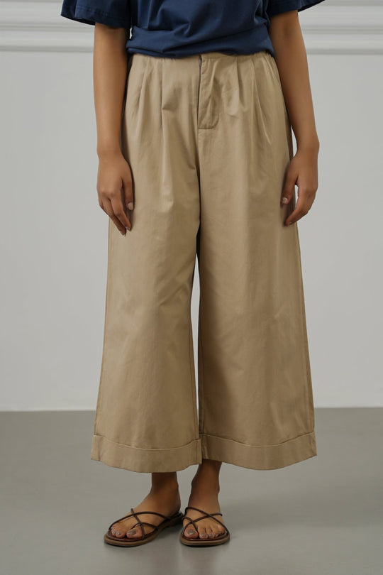 BEIGE POPLIN TURN UP PANTS