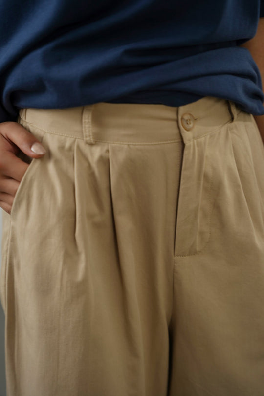BEIGE POPLIN TURN UP PANTS