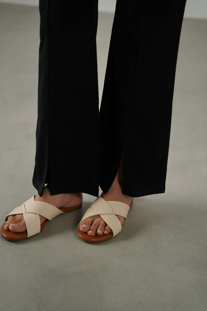 BLACK TAPERED SLIT PANTS