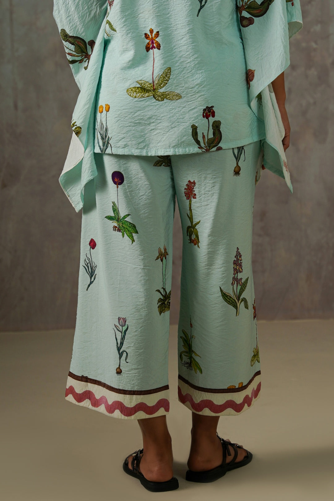 AQUA FLOWERS IN WATER CULOTTES