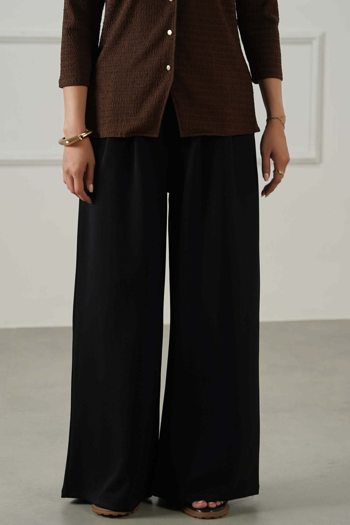 BLACK FLOWY WIDE PANTS