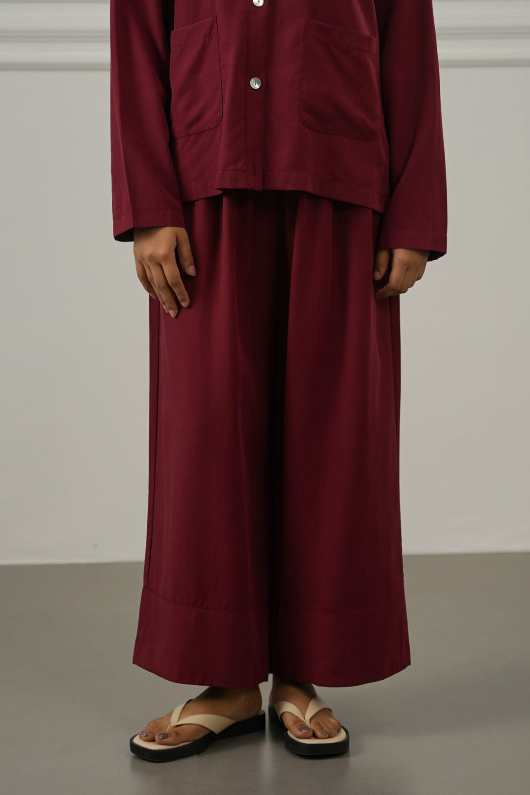 BURGUNDY TENCEL-LINEN EASE PANTS
