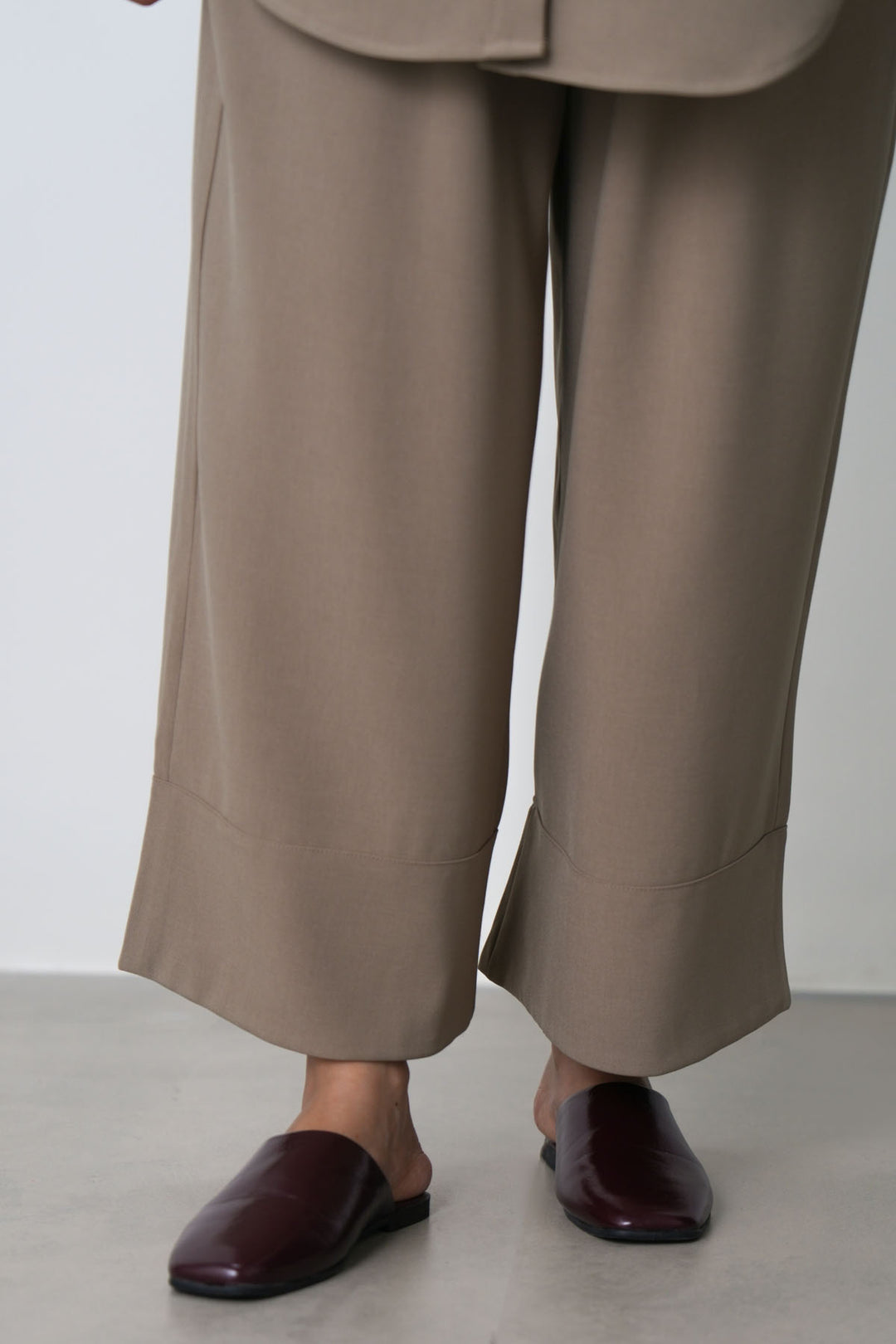 BEIGE FLOW CULOTTES