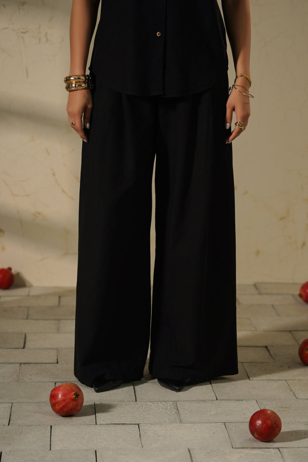 BLACK COTTON LINEN PLEAT PANTS