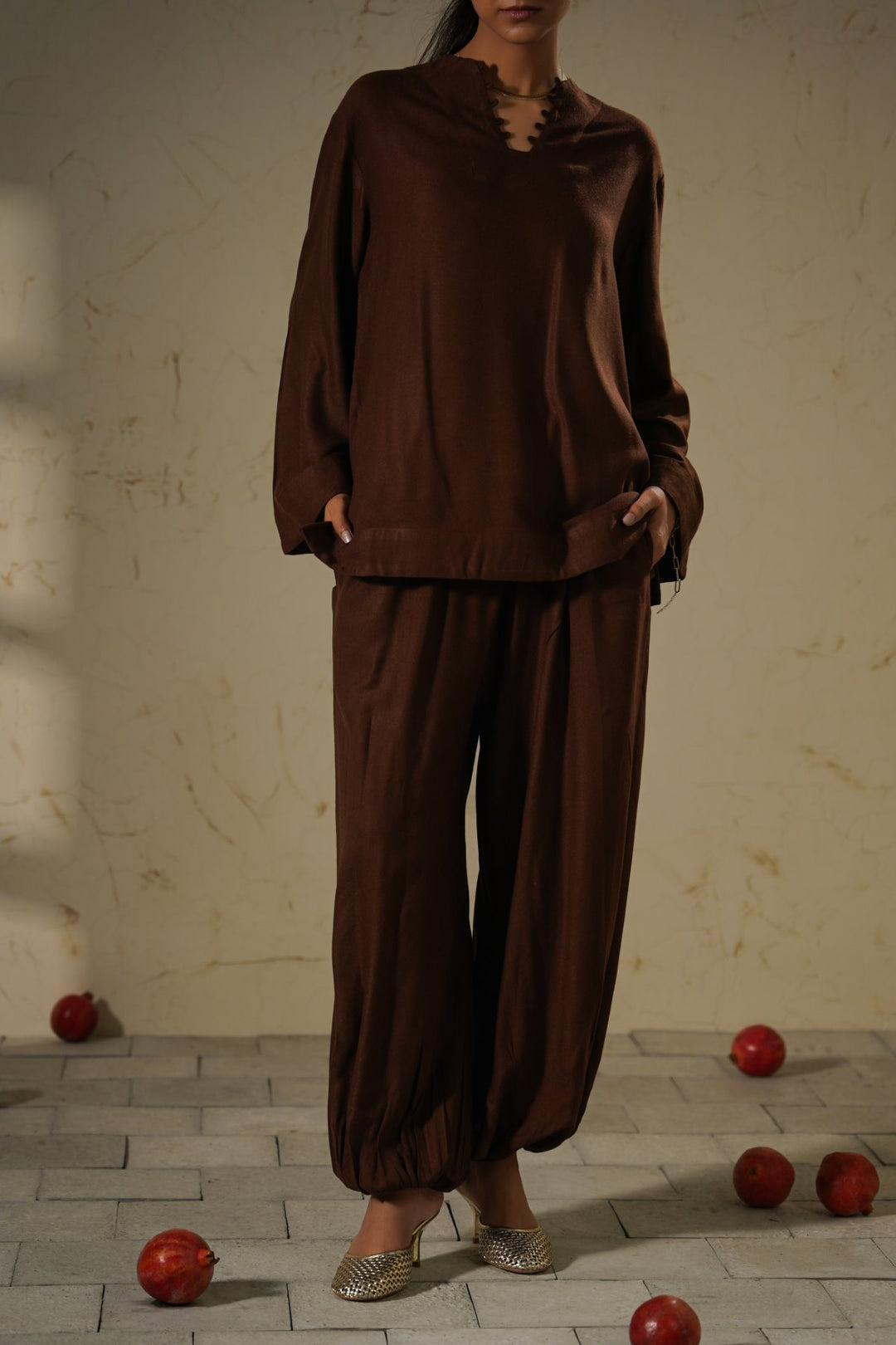 BROWN SLOUCHY HAREM PANTS