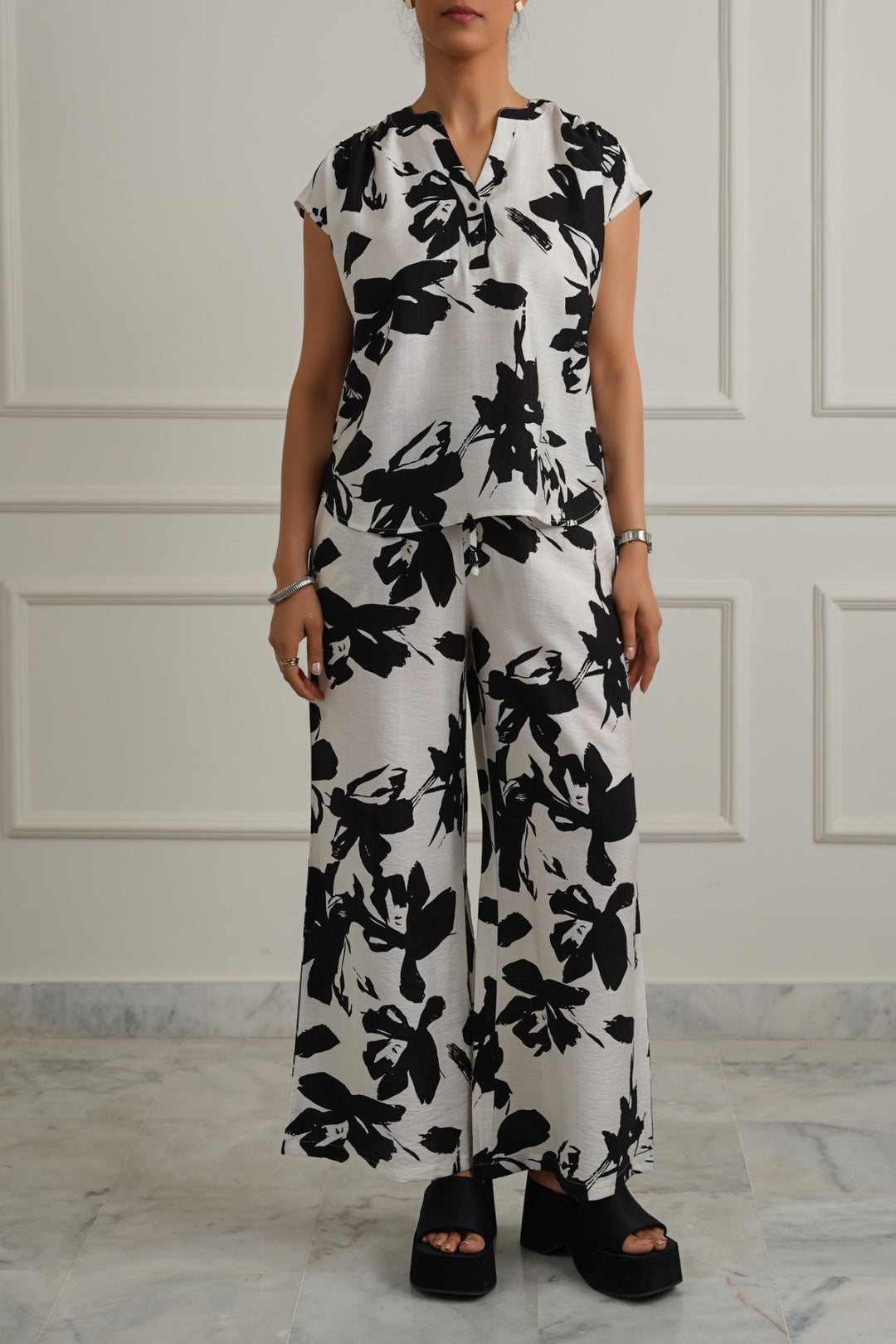 BLACK ABSTRACT RESORT PANTS