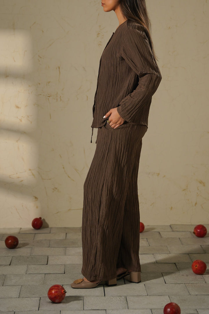 COFFEE CRINKLE WIDE PANTS