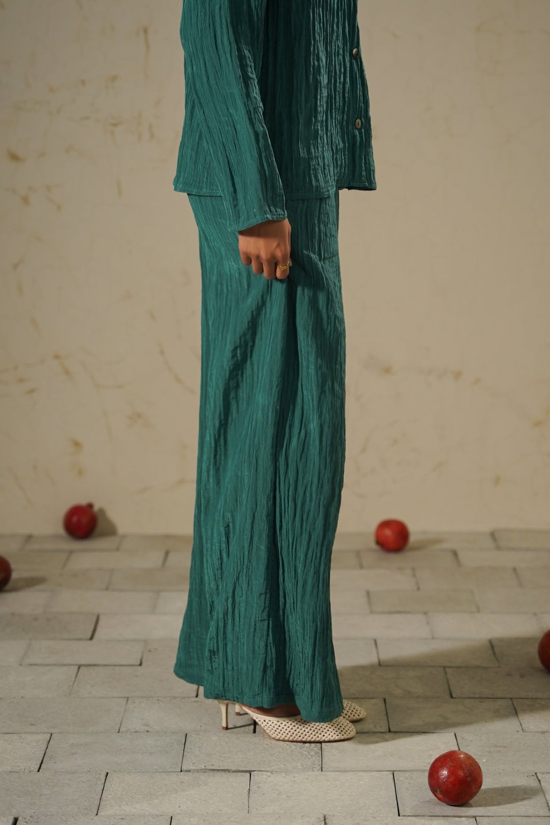 TURQUOISE CRINKLE WIDE PANTS