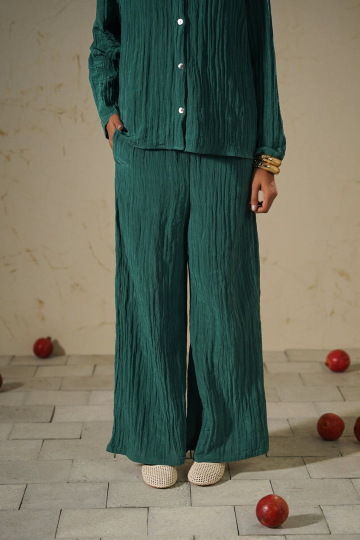 TURQUOISE CRINKLE WIDE PANTS