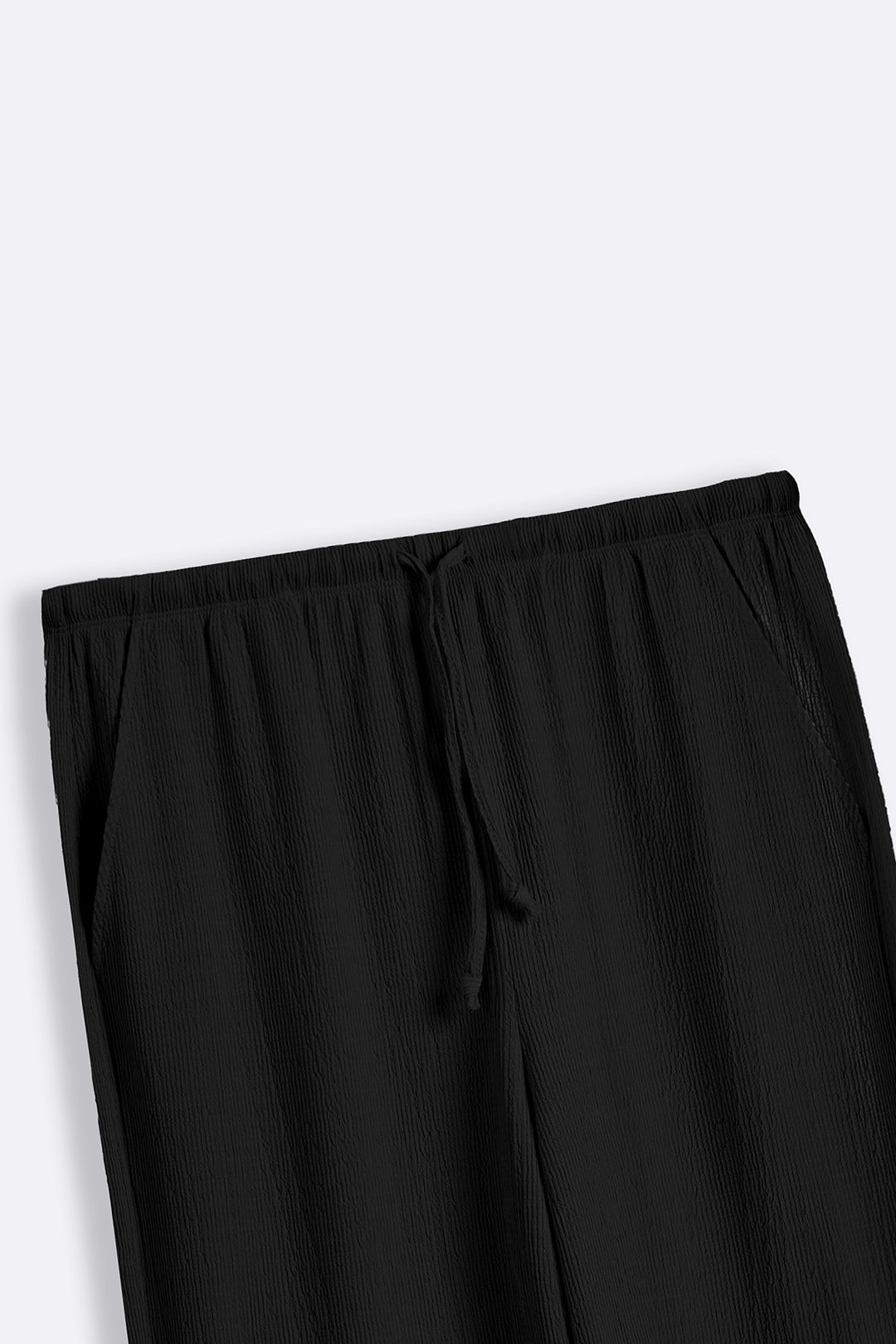 BLACK BASIC STRAIGHT PANTS