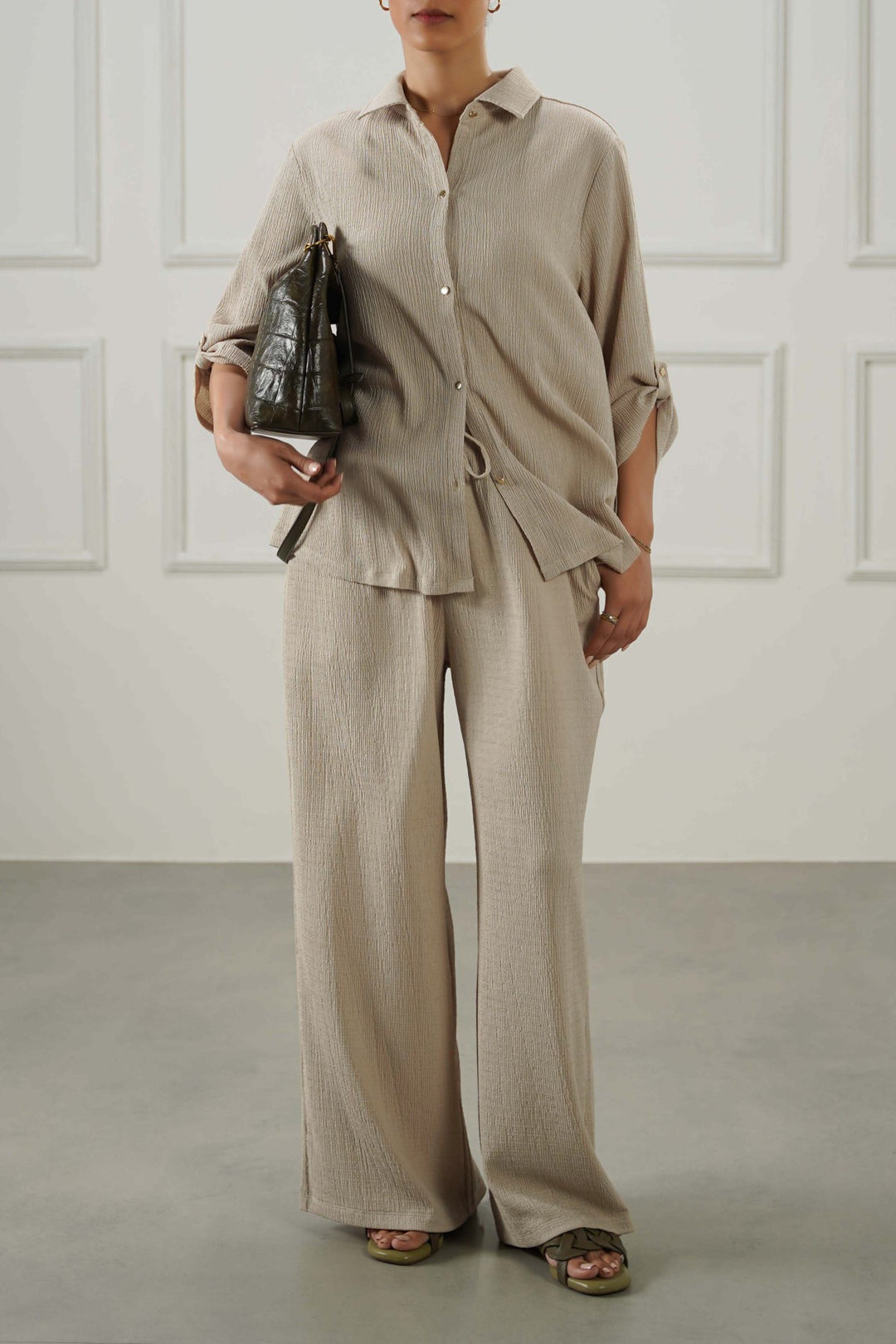 OAT WHITE BASIC STRAIGHT PANTS